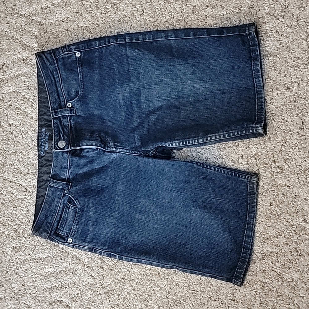 Simply Vera - Vera Wang - Bermuda Jean Short - Dark Wash